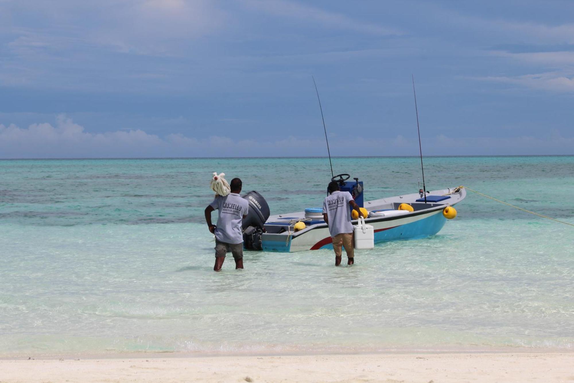 Mamello Beach Club Maldives Feridhoo Екстериор снимка