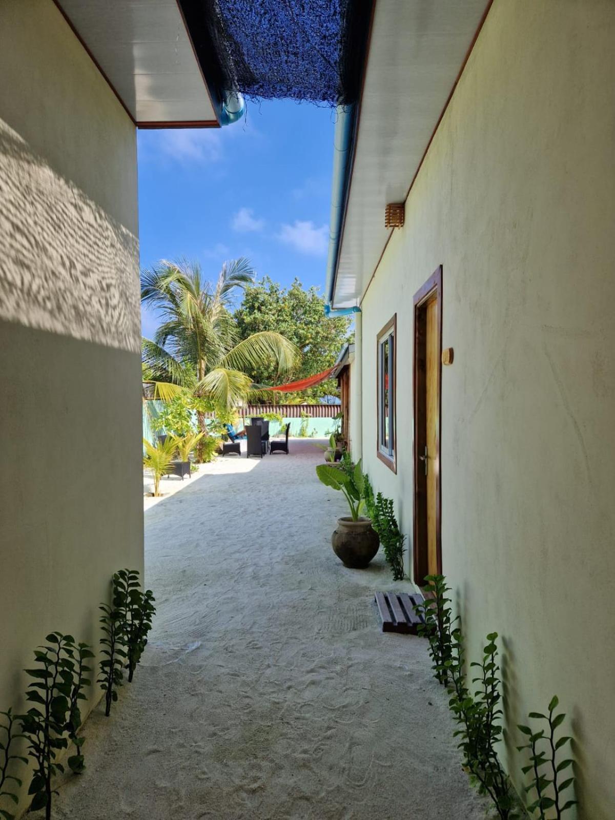 Mamello Beach Club Maldives Feridhoo Екстериор снимка
