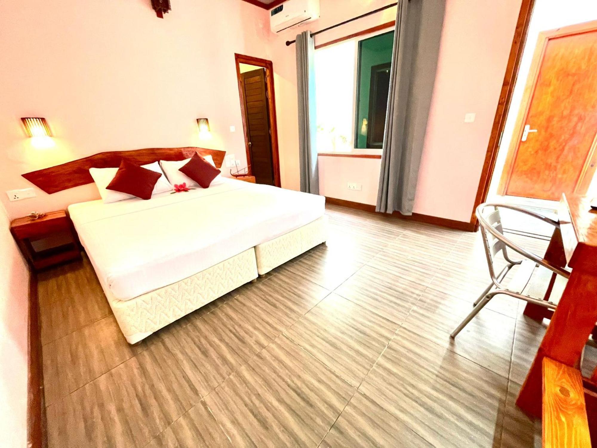 Mamello Beach Club Maldives Feridhoo Екстериор снимка